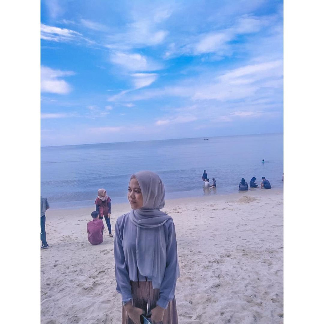 Daya Tarik Pantai Sri Mersing Daya Tarik Pantai Sri Mersing
